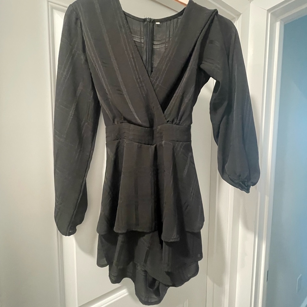 Black Ling Sleeve V Neck Romper